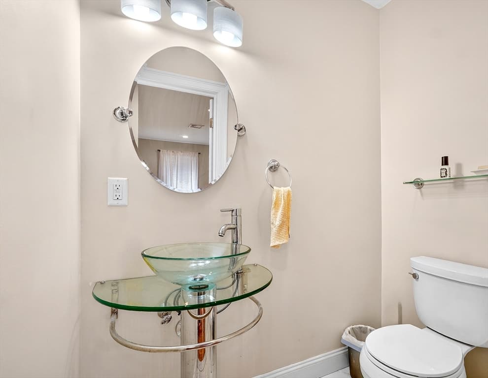 Condominium at 756 E Fifth St # 2, Boston MA 02127, photo 14 of 28