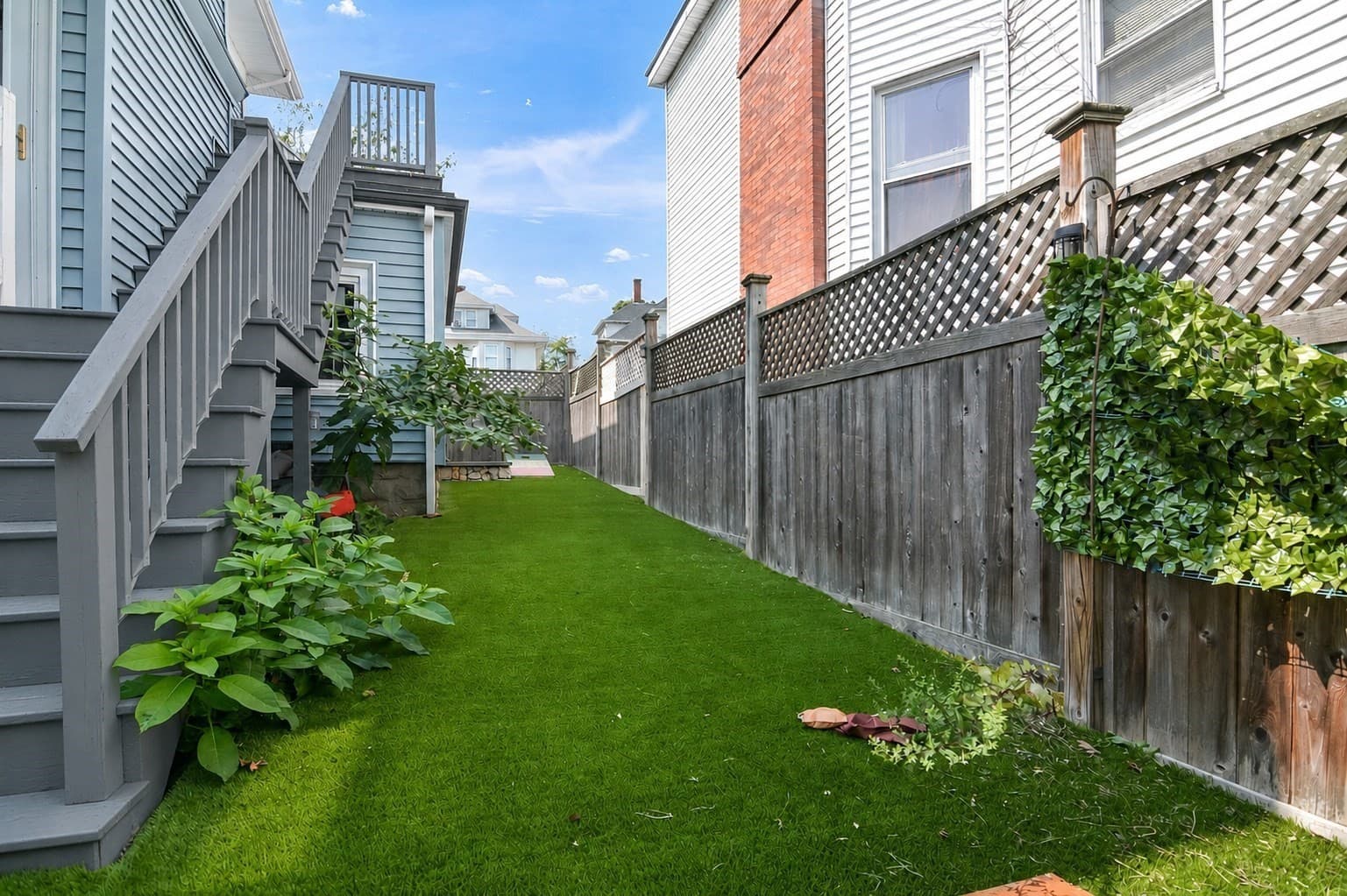 3 Family at 2 Peirce Rd, Lynn MA 01902, photo 42 of 42