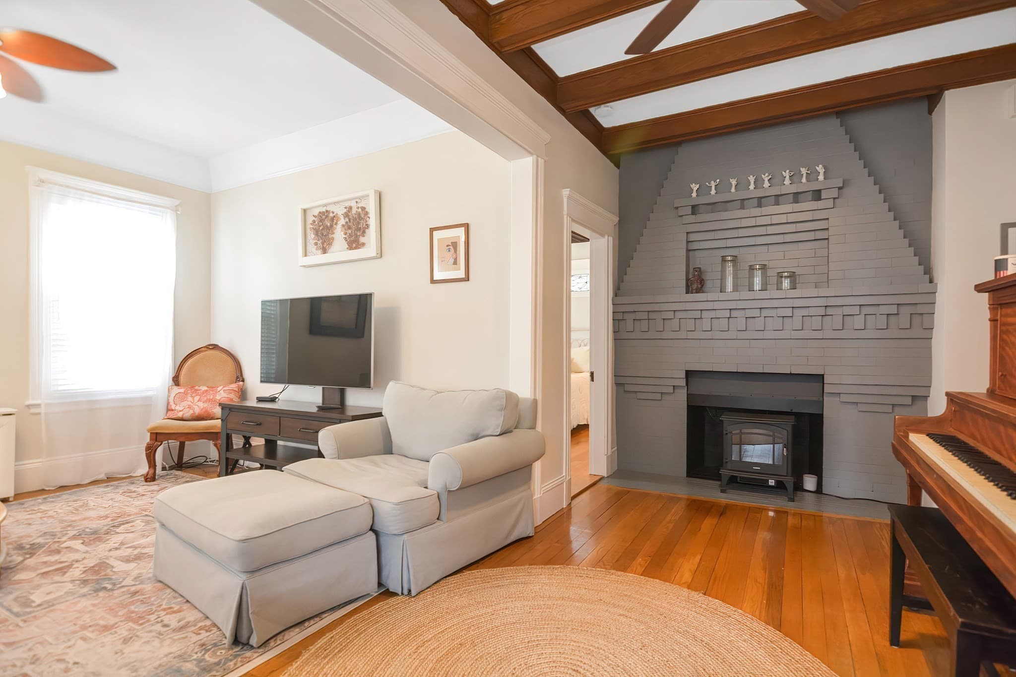 3 Family at 2 Peirce Rd, Lynn MA 01902, photo 4 of 42