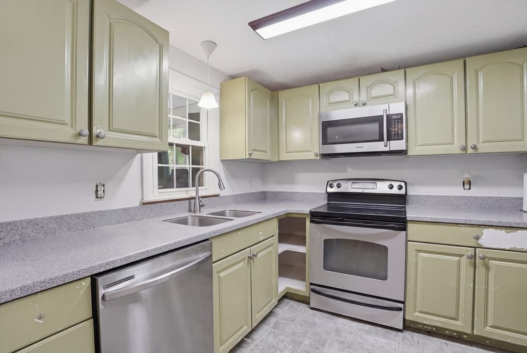 12 Valerie Circle, Ashburnham MA 01430 photo 7