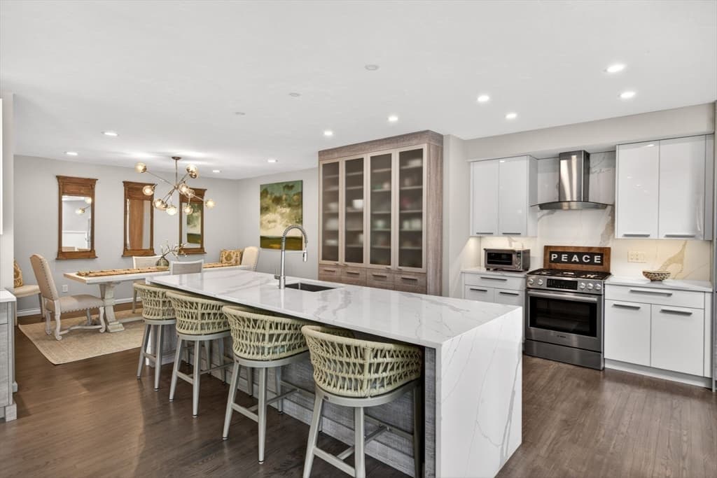 115 Bradstreete Crossing # 115, Plymouth MA 02360