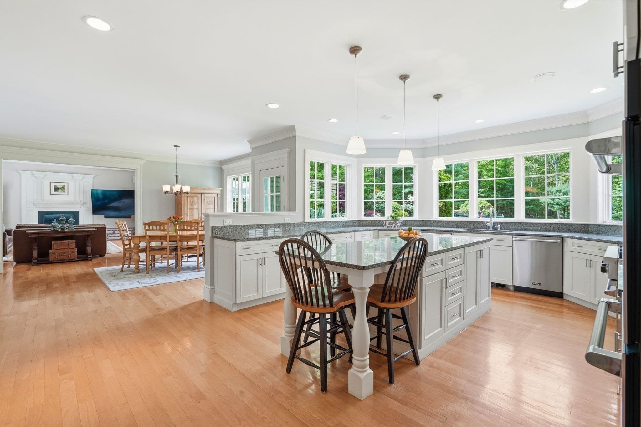 Single Family Residence at 205 Pleasant St, Norwell MA 02061, Norwell, photo 13 of 40