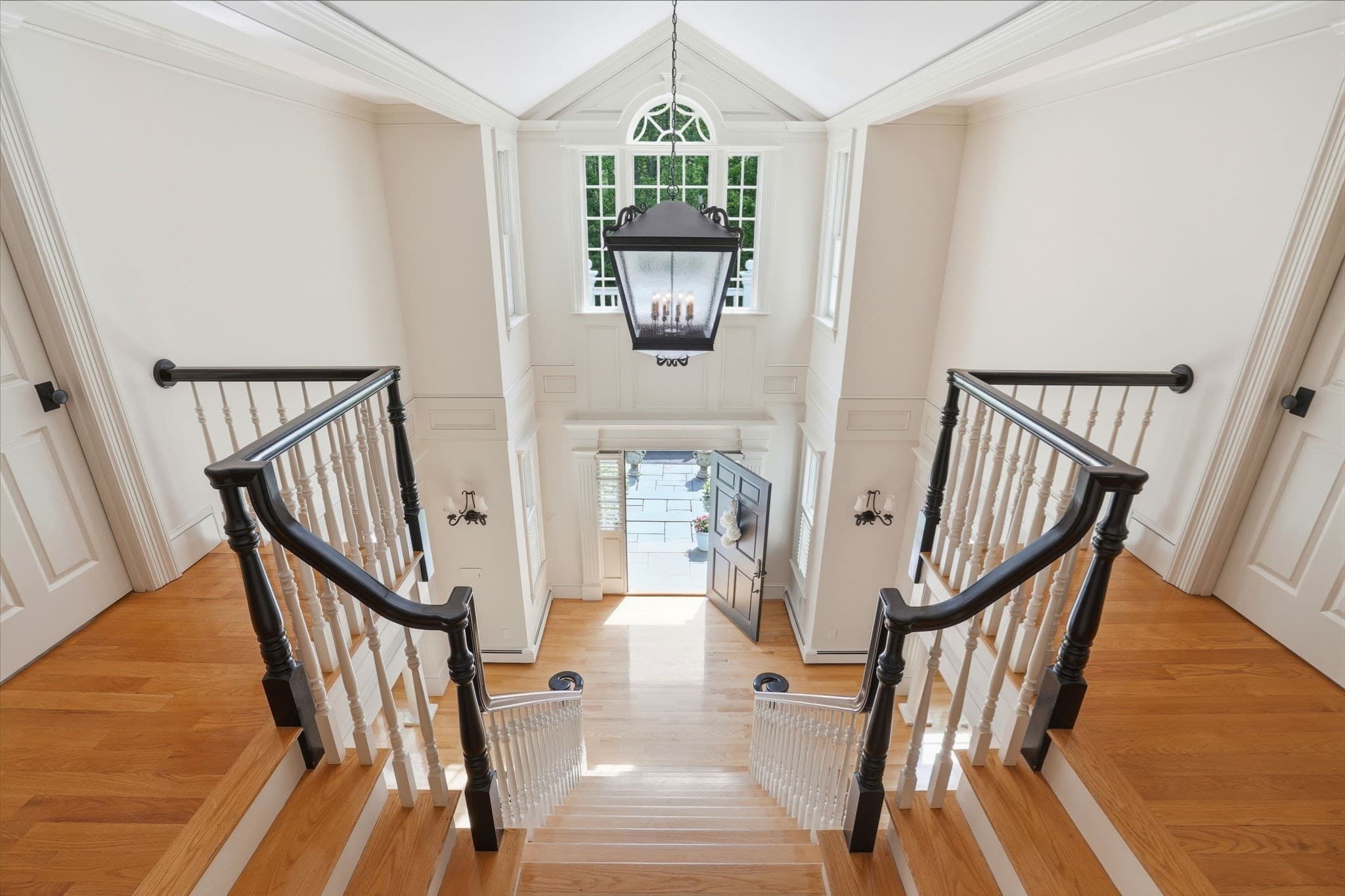 Single Family Residence at 205 Pleasant St, Norwell MA 02061, Norwell, photo 5 of 40