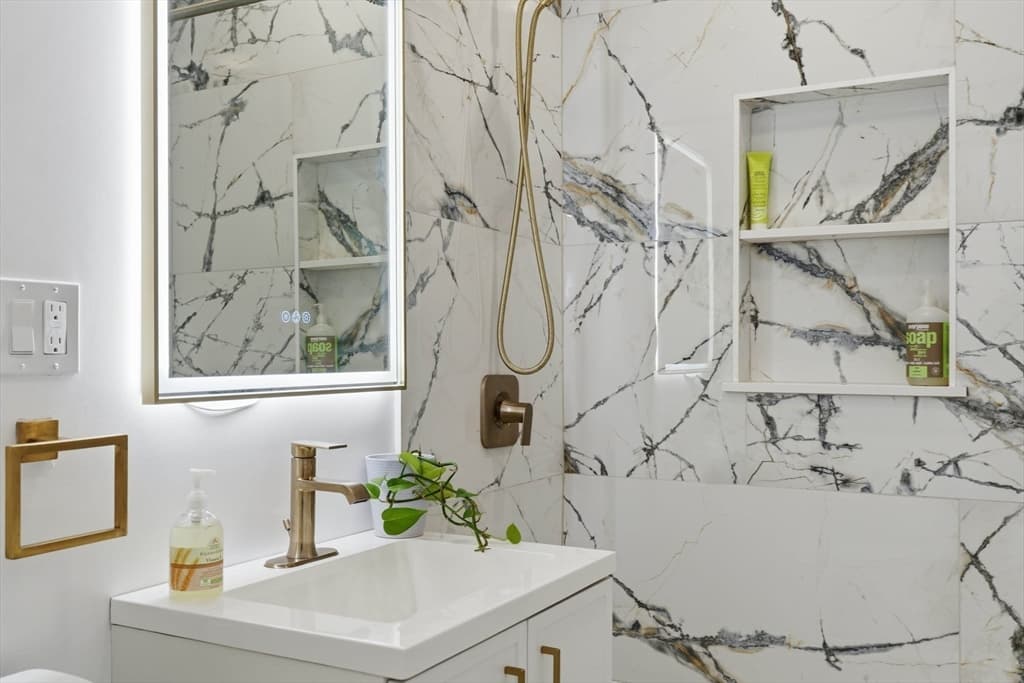 Condominium at 29-31 Cushing St # 3, Cambridge MA 02138, Cambridge, photo 20 of 33