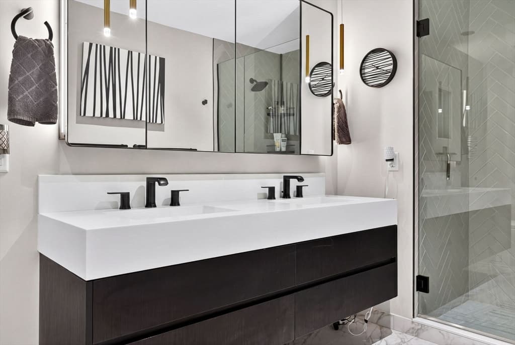 Condominium at 55 Lagrange St # 409, Boston MA 02116, photo 16 of 29