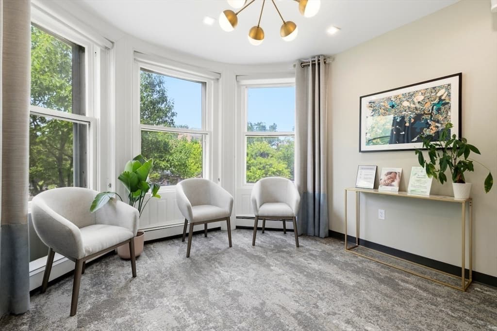 1051 Beacon St # 306, Brookline MA 02446 photo 2