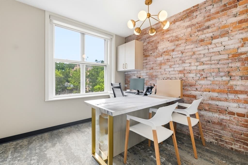 1051 Beacon St # 306, Brookline MA 02446 photo 4