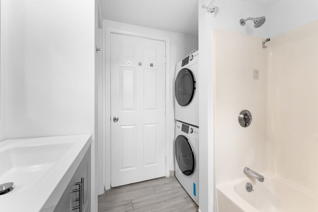 Condominium at 224 W 6th St # 1, Boston MA 02127, Boston, photo 11 of 20