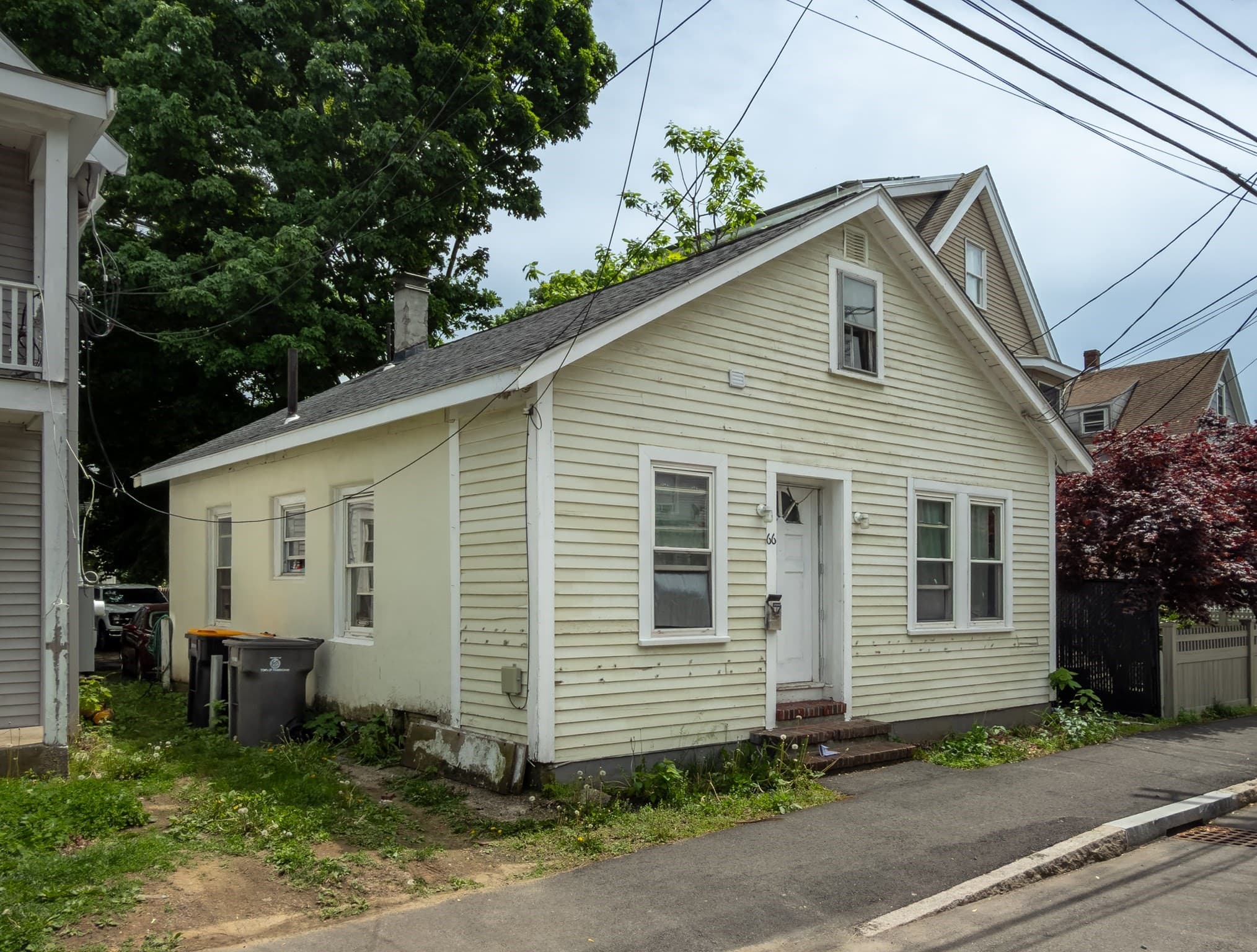3 Family at 62-66 Cedar St, Framingham MA 01702, Framingham, photo 4 of 30