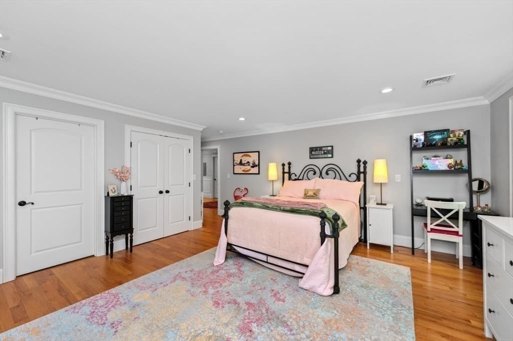 456 Chestnut St, Needham MA 02492 photo 22