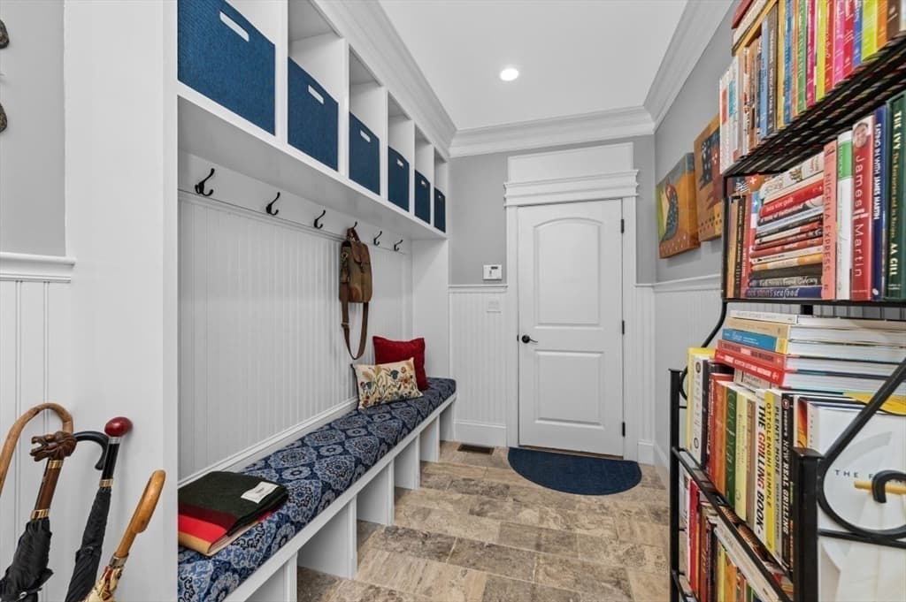 456 Chestnut St, Needham MA 02492 photo 14