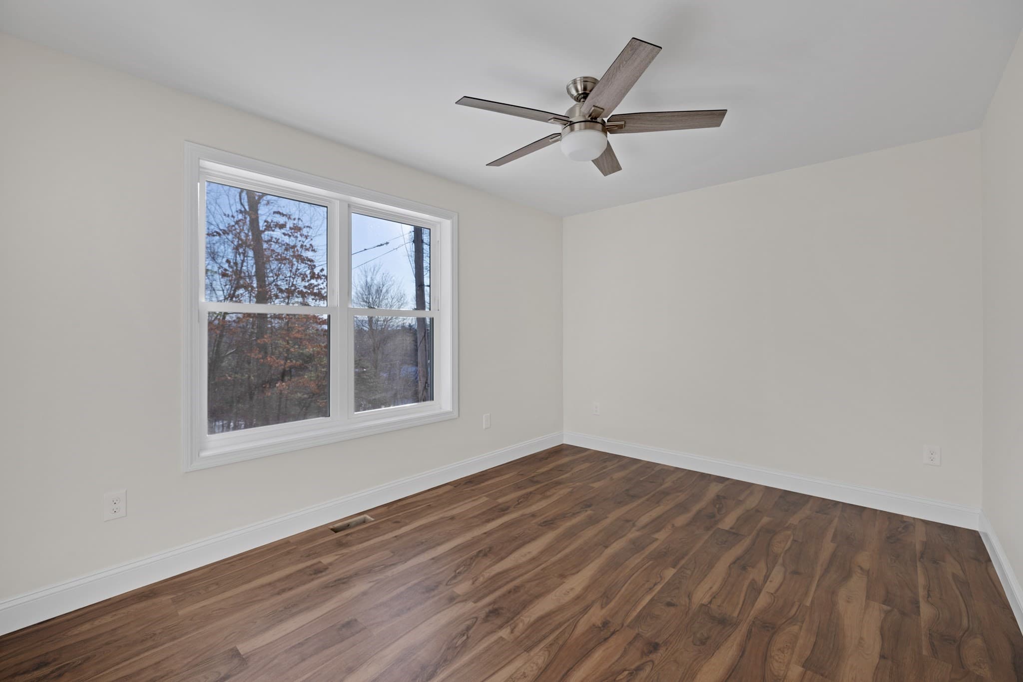 Single Family Residence at 132 Kibbe Rd, East Longmeadow MA 01028, photo 24 of 32