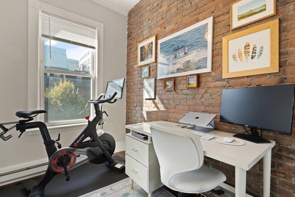 Condominium at 108 E Brookline St # 3, Boston MA 02118, photo 13 of 20