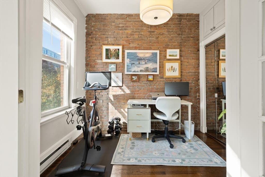 Condominium at 108 E Brookline St # 3, Boston MA 02118, photo 12 of 20
