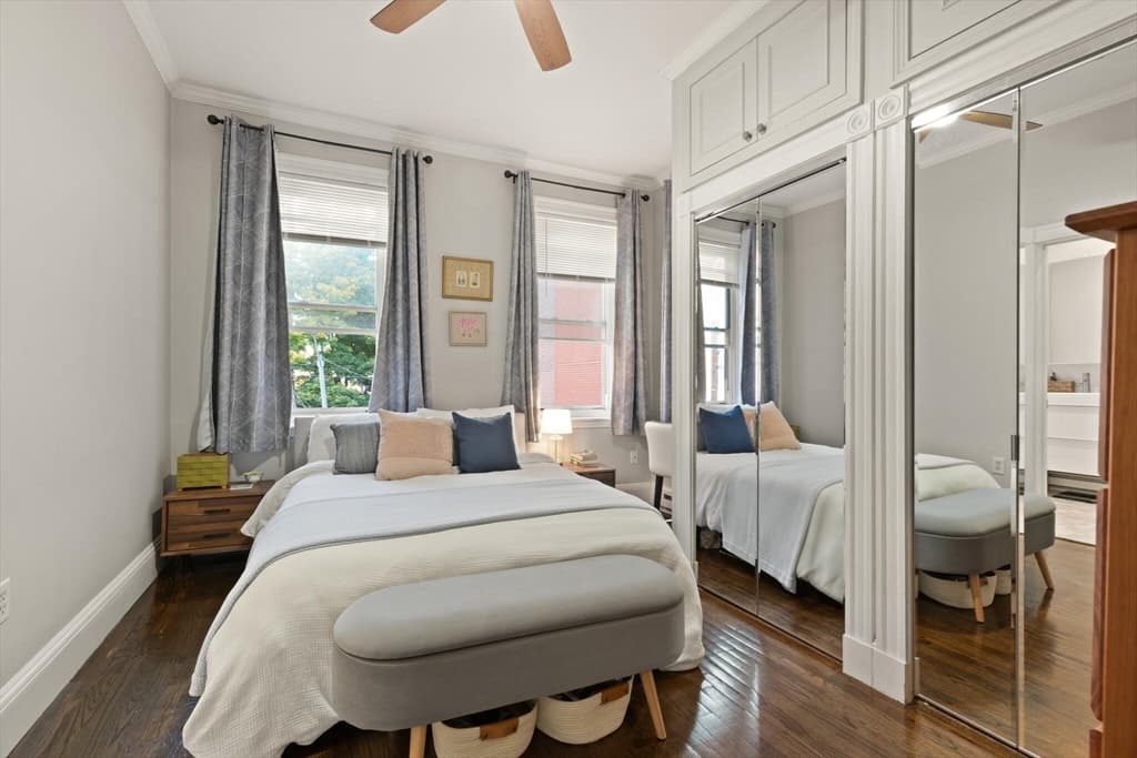 Condominium at 108 E Brookline St # 3, Boston MA 02118, photo 14 of 20