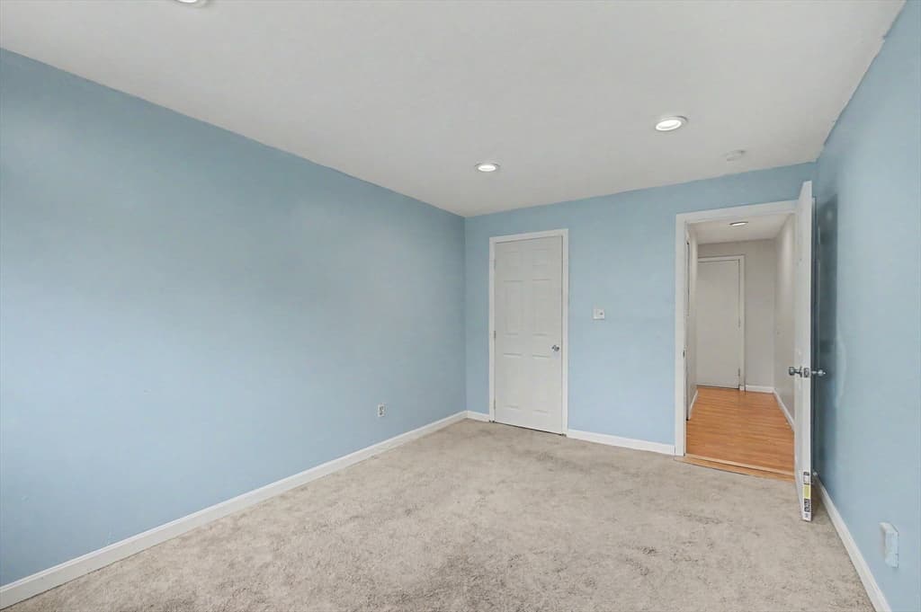 351 Pawtucket Blvd # 7, Lowell MA 01854 photo 23