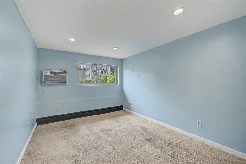 351 Pawtucket Blvd # 7, Lowell MA 01854 photo 21