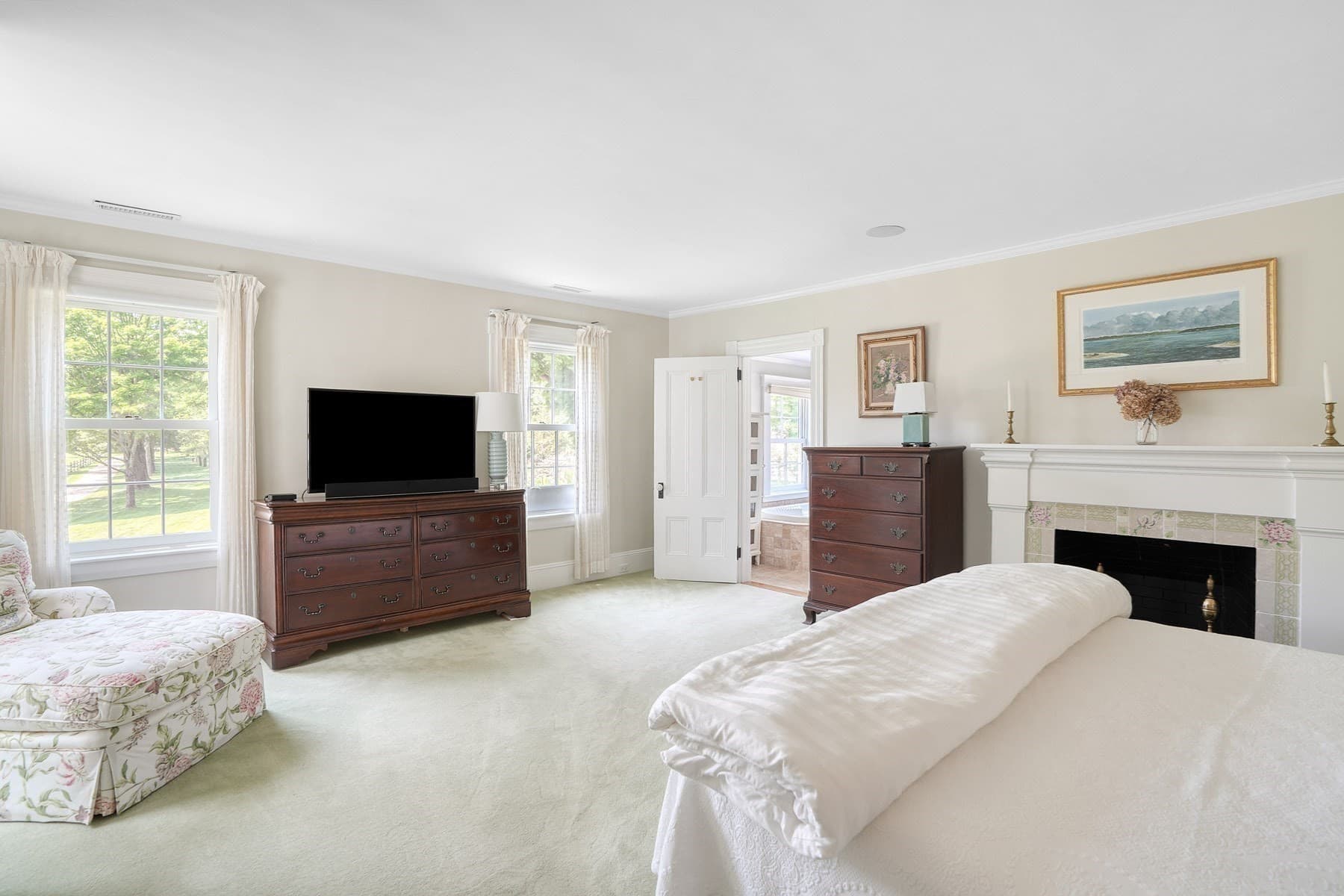 Single Family Residence at 31 Lambert's Cove Rd., Tisbury MA 02568, photo 17 of 19