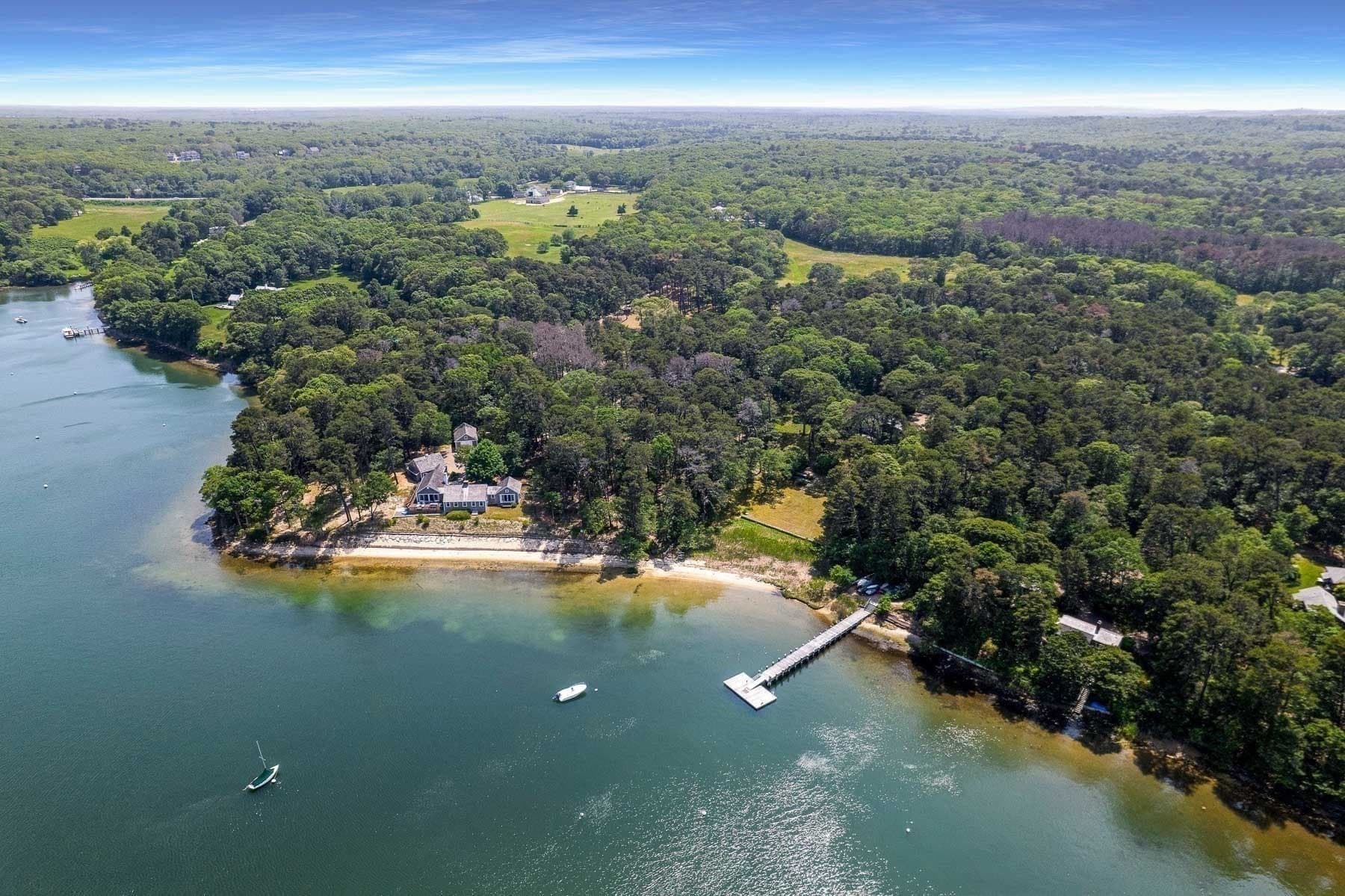 Single Family Residence at 31 Lambert's Cove Rd., Tisbury MA 02568, photo 7 of 19