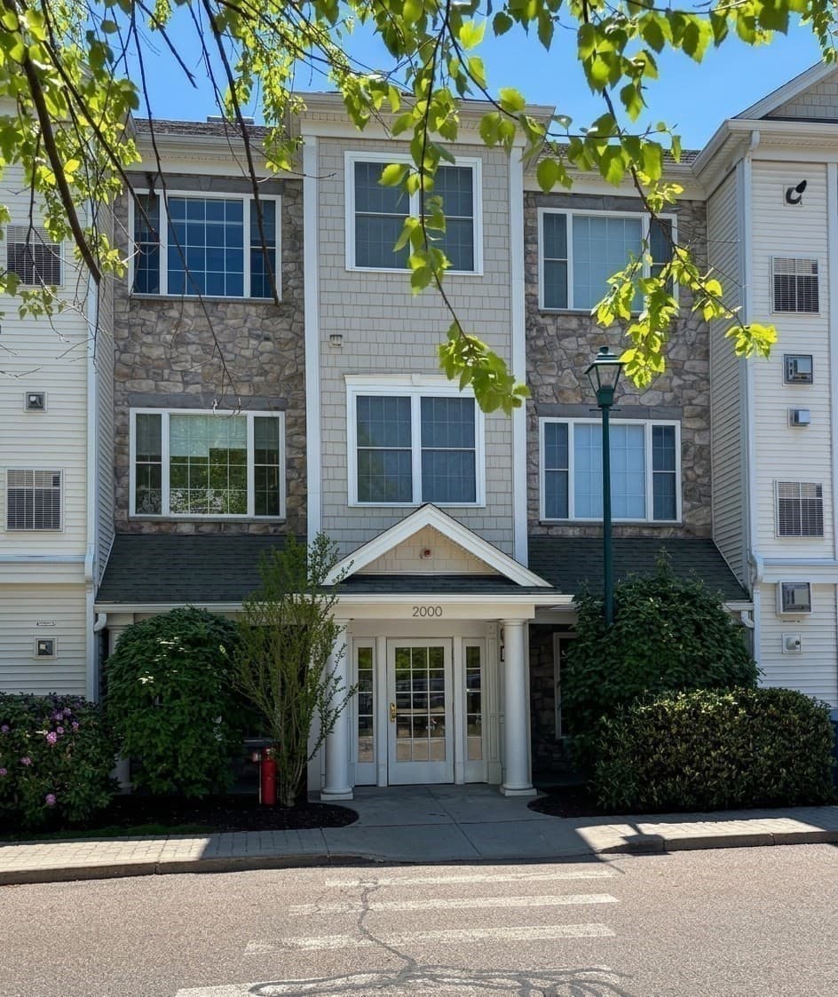 Condominium at 2303 Davenport Avenue # 2303, Canton MA 02021, Canton, photo 7 of 24