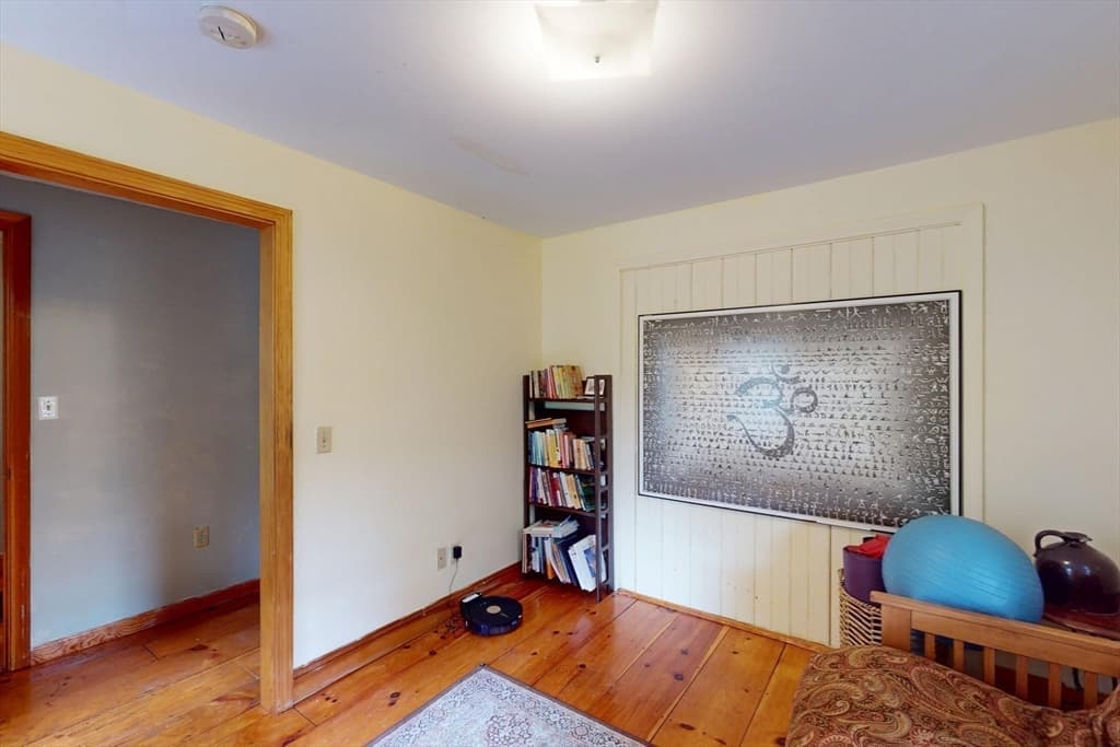 Single Family Residence at 42 Water St, Northampton MA 01053, Northampton, photo 16 of 35