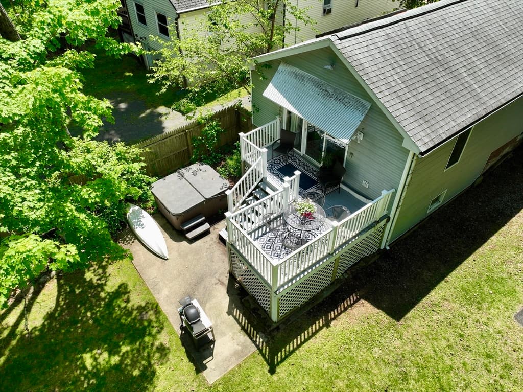 Single Family Residence at 42 Water St, Northampton MA 01053, Northampton, photo 5 of 35