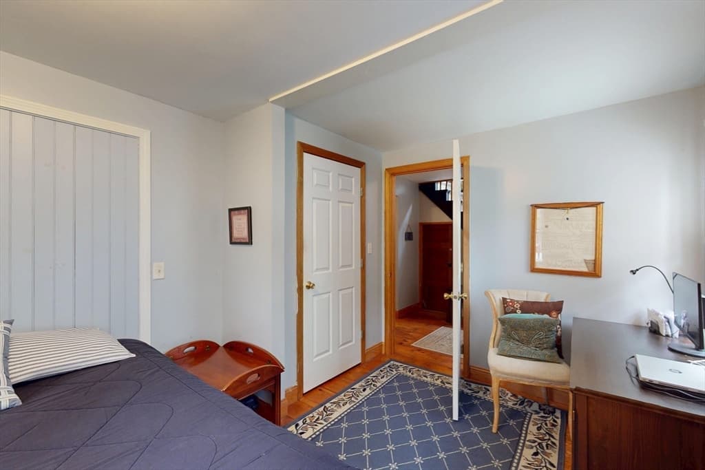 Single Family Residence at 42 Water St, Northampton MA 01053, Northampton, photo 20 of 35