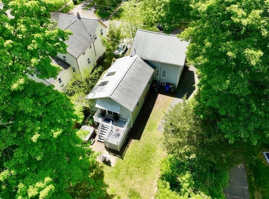 Single Family Residence at 42 Water St, Northampton MA 01053, Northampton, photo 30 of 35