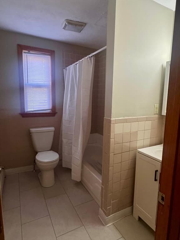 3 Family at 68 Maverick St, Chelsea MA 02150, Chelsea, photo 13 of 16