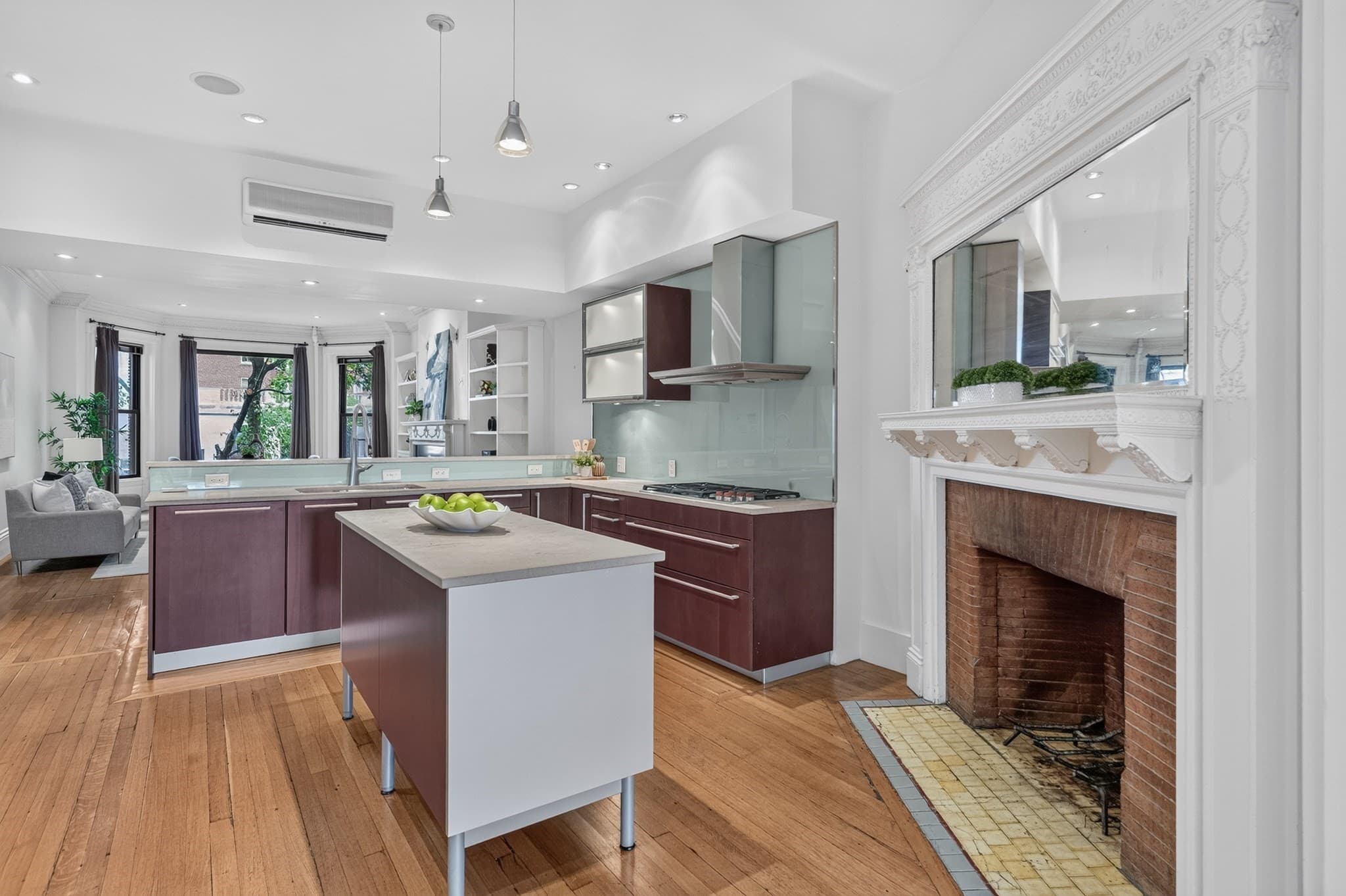 Condominium at 37 Bay State # 3, Boston MA 02215, photo 13 of 36