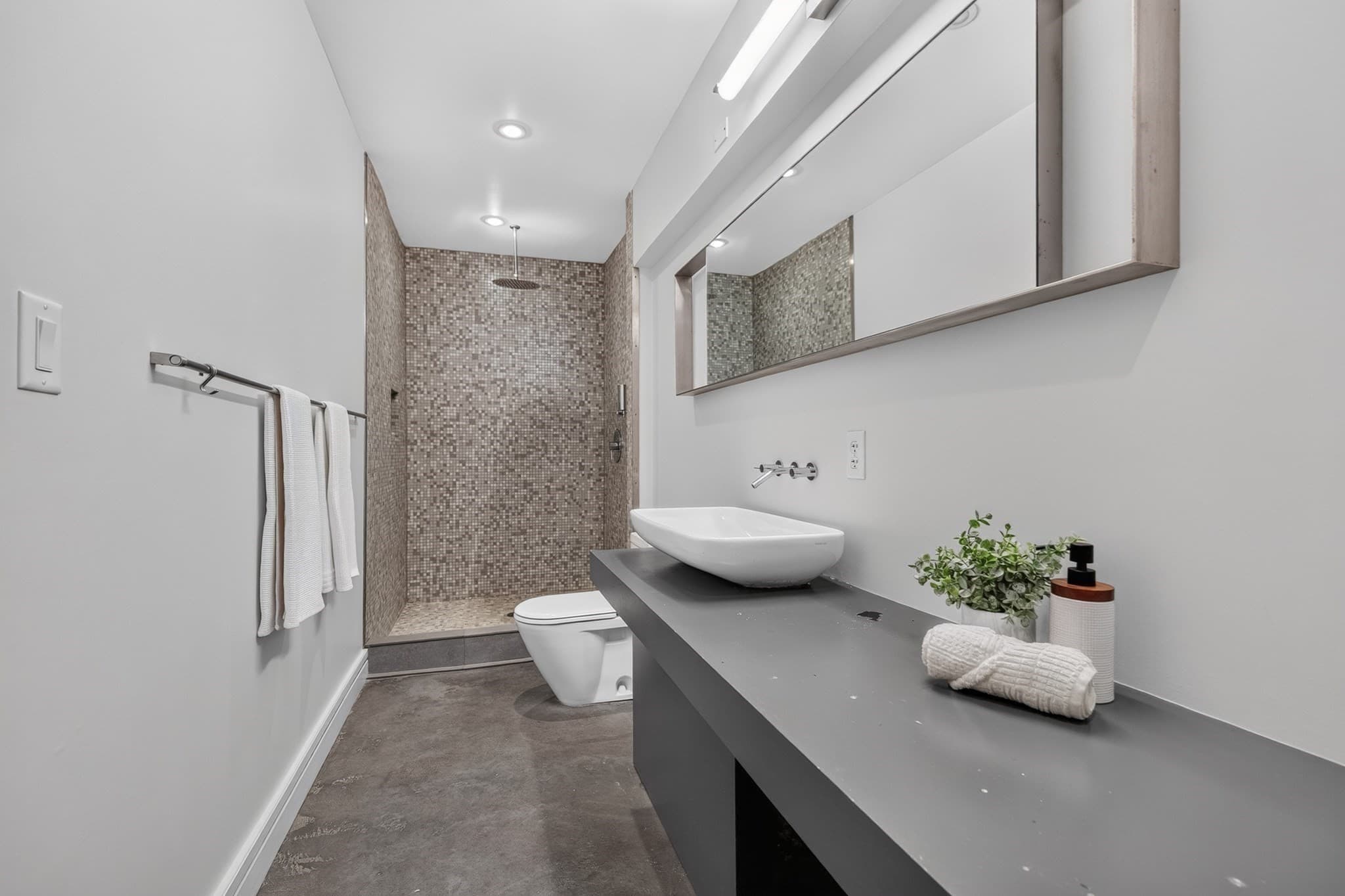 Condominium at 37 Bay State # 3, Boston MA 02215, photo 28 of 36