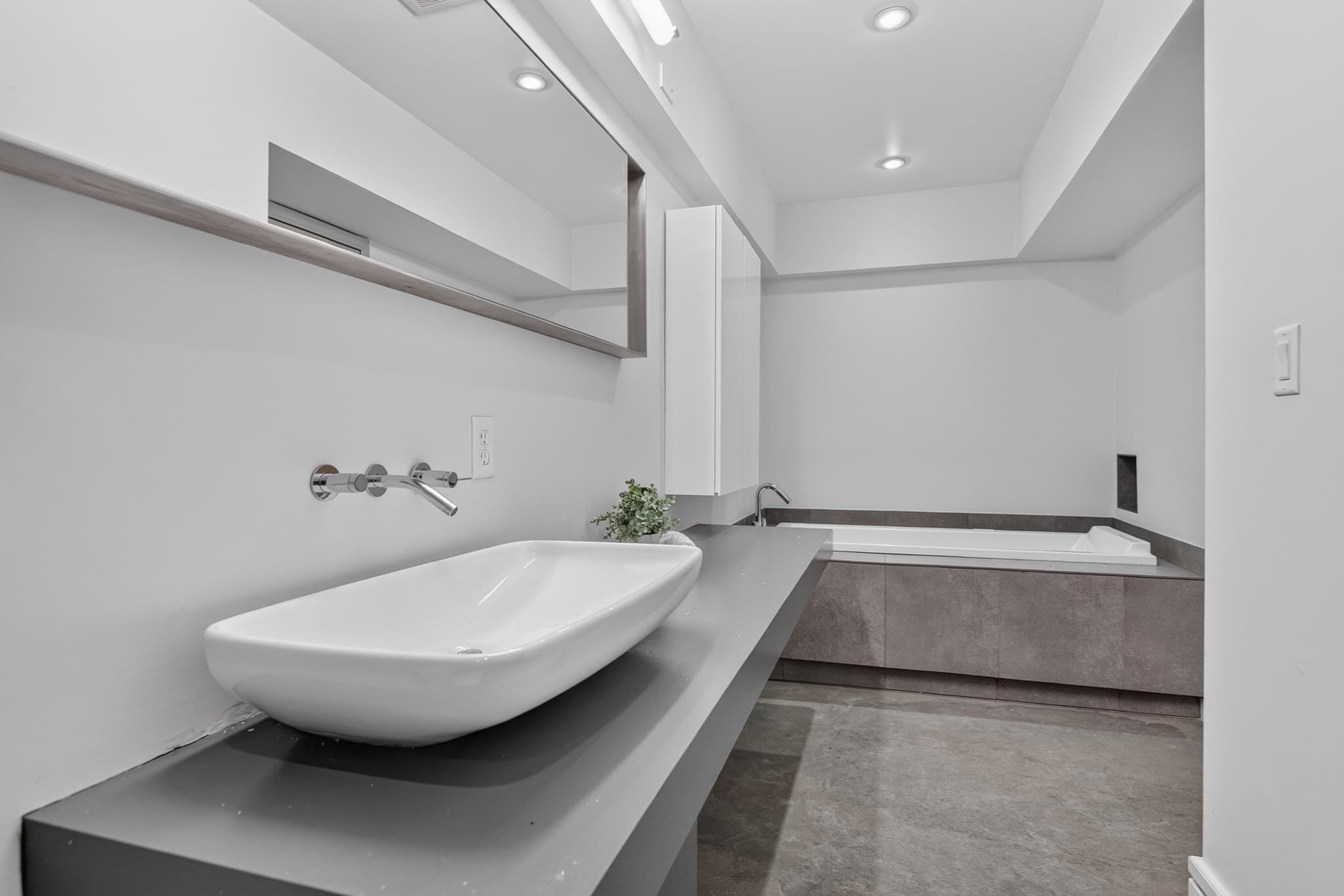 Condominium at 37 Bay State # 3, Boston MA 02215, photo 29 of 36