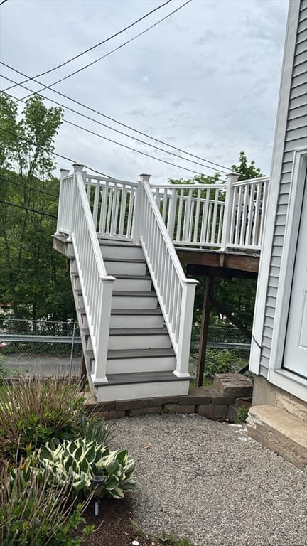 Single Family Residence at 1 Clegg St, Worcester MA 01603, photo 3 of 23