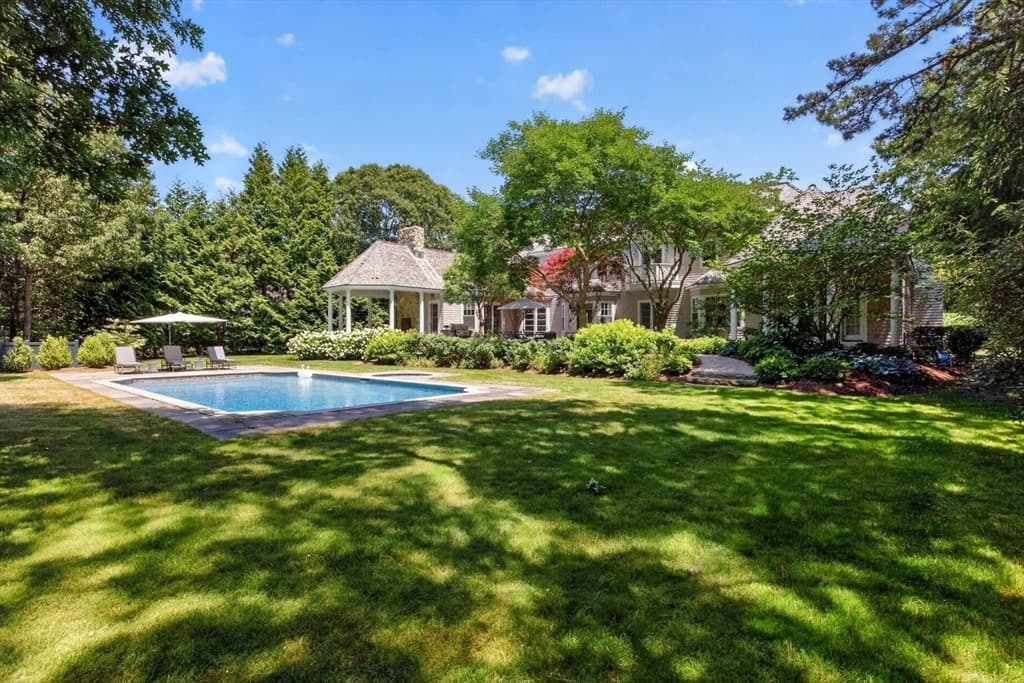 179 Pineleigh Path, Barnstable MA 02655 photo 14