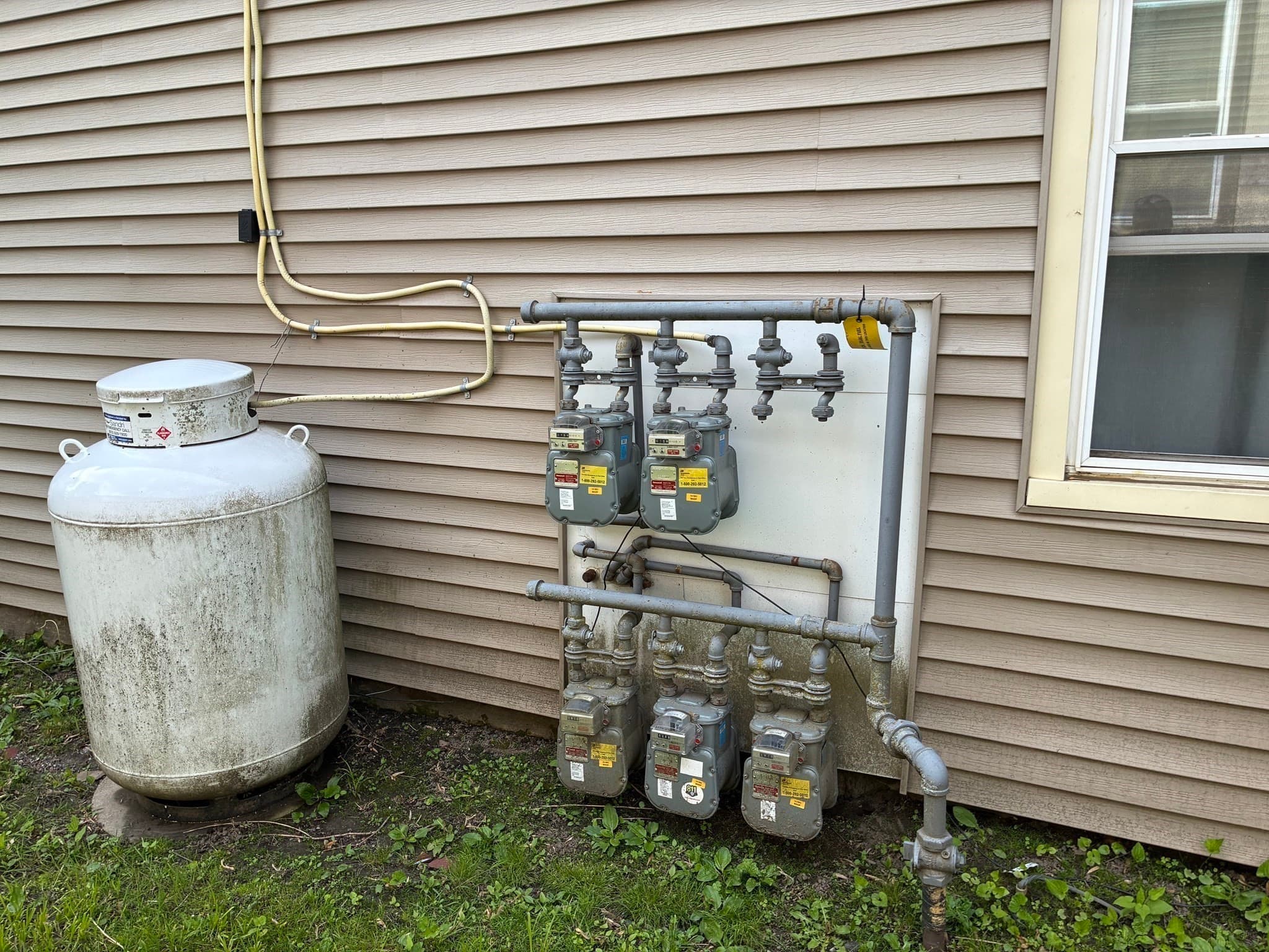5-9 Family at 85-91 School St, Greenfield MA 01301, photo 26 of 28