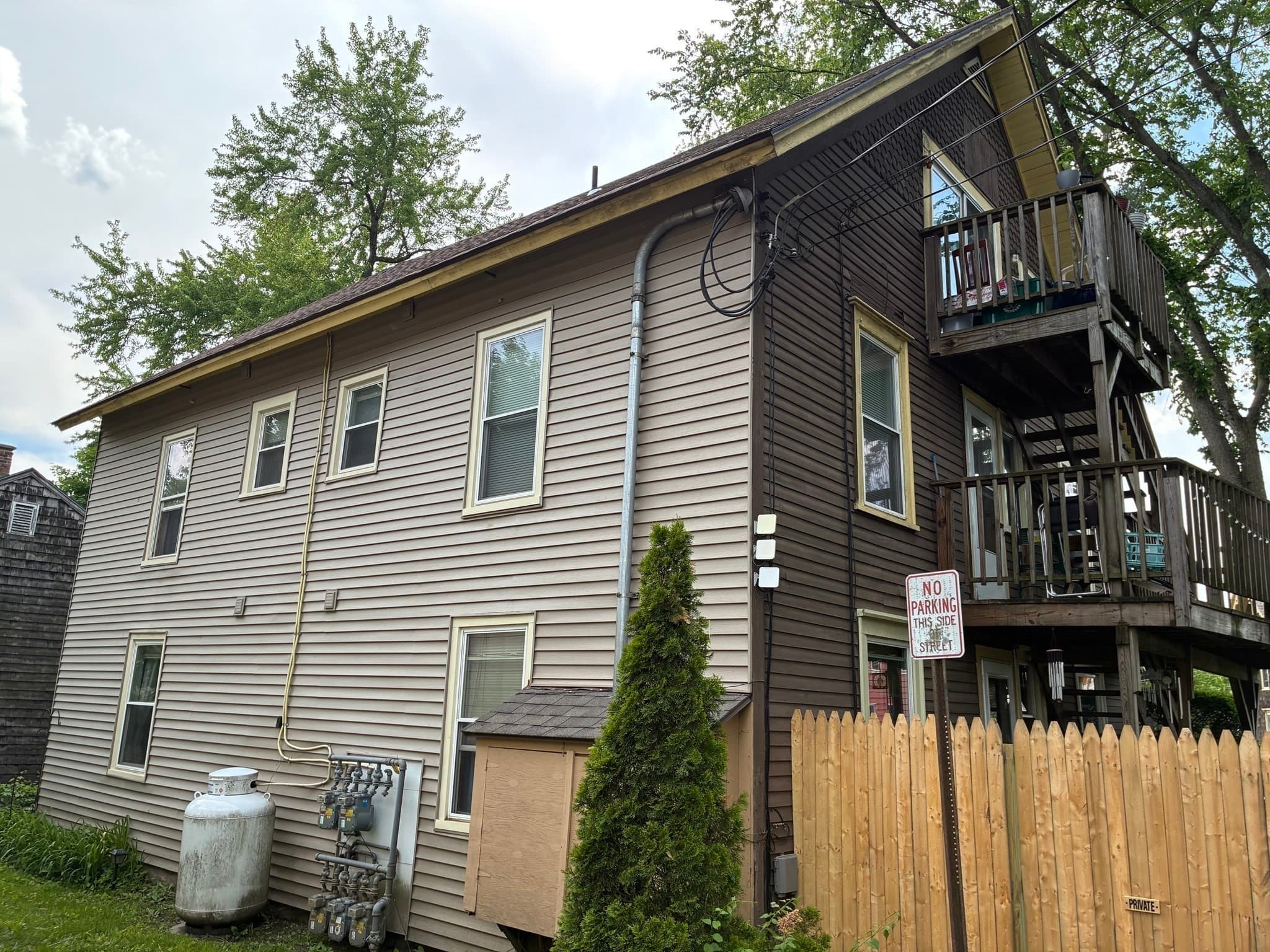 5-9 Family at 85-91 School St, Greenfield MA 01301, photo 15 of 28