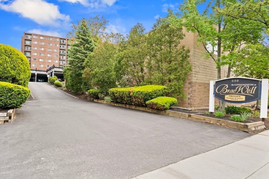 Condominium at 230 Willard St # 602, Quincy MA 02169, photo 26 of 29