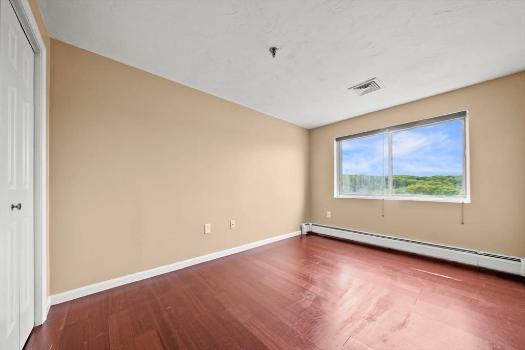 Condominium at 230 Willard St # 602, Quincy MA 02169, photo 14 of 29