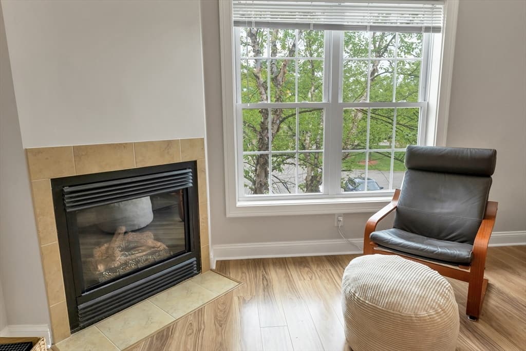 Condominium at 17 Roundabout Way # 5, Manchester NH 03102, Manchester, photo 22 of 40