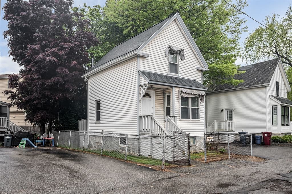 2 Grove Place, Melrose MA 02176 photo 17