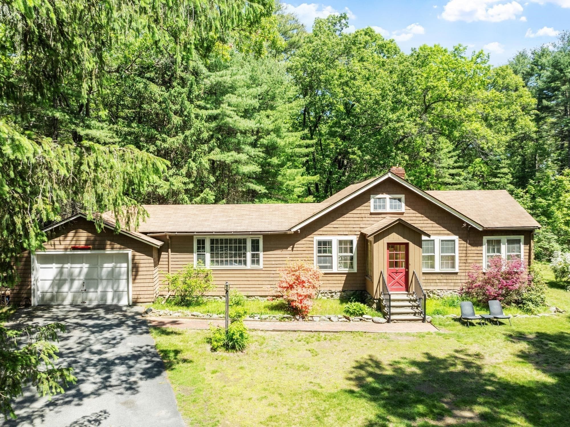 Single Family Residence at 38 Rutland St, Carlisle MA 01741, photo 2 of 18