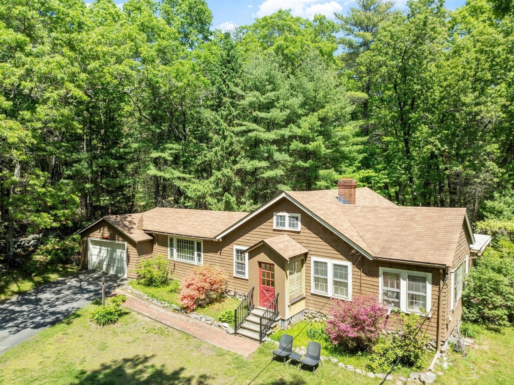 Single Family Residence at 38 Rutland St, Carlisle MA 01741, photo 3 of 18