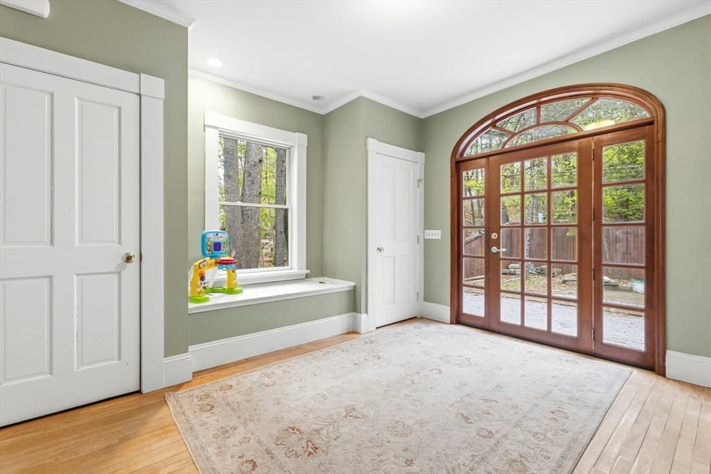 Single Family Residence at 17 Wellesley Street, Weston MA 02493, Weston, photo 3 of 30