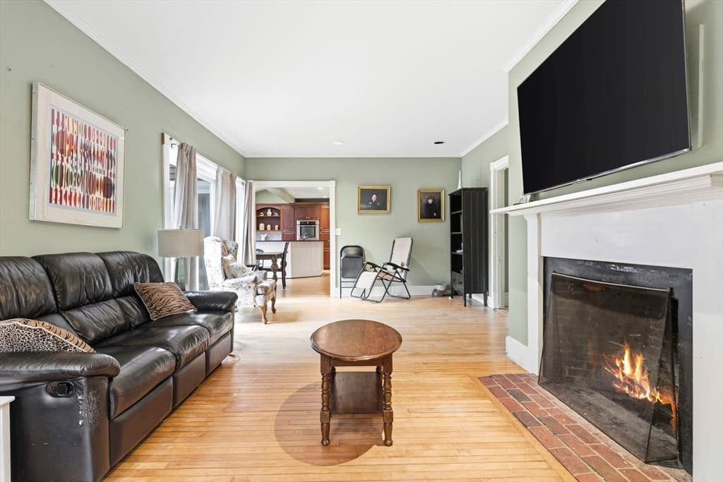 Single Family Residence at 17 Wellesley Street, Weston MA 02493, Weston, photo 9 of 30