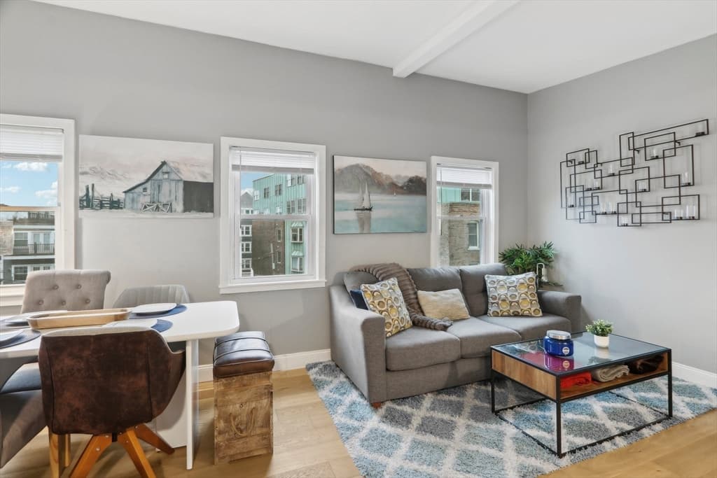 Condominium at 115 W 7th St # 3, Boston MA 02127, Boston, photo 4 of 16
