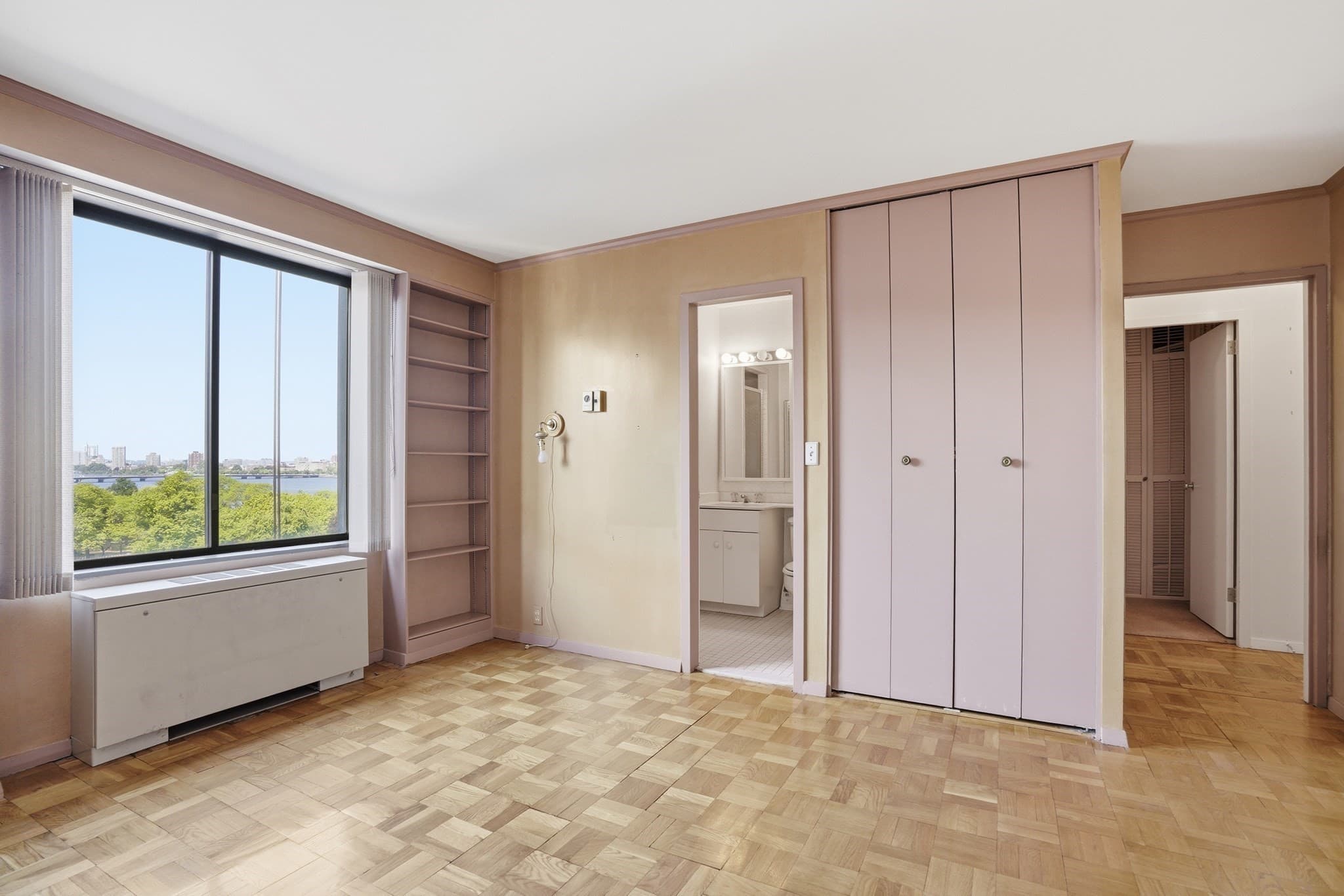 Condominium at 180 Beacon Street, Boston MA 02116, photo 17 of 31