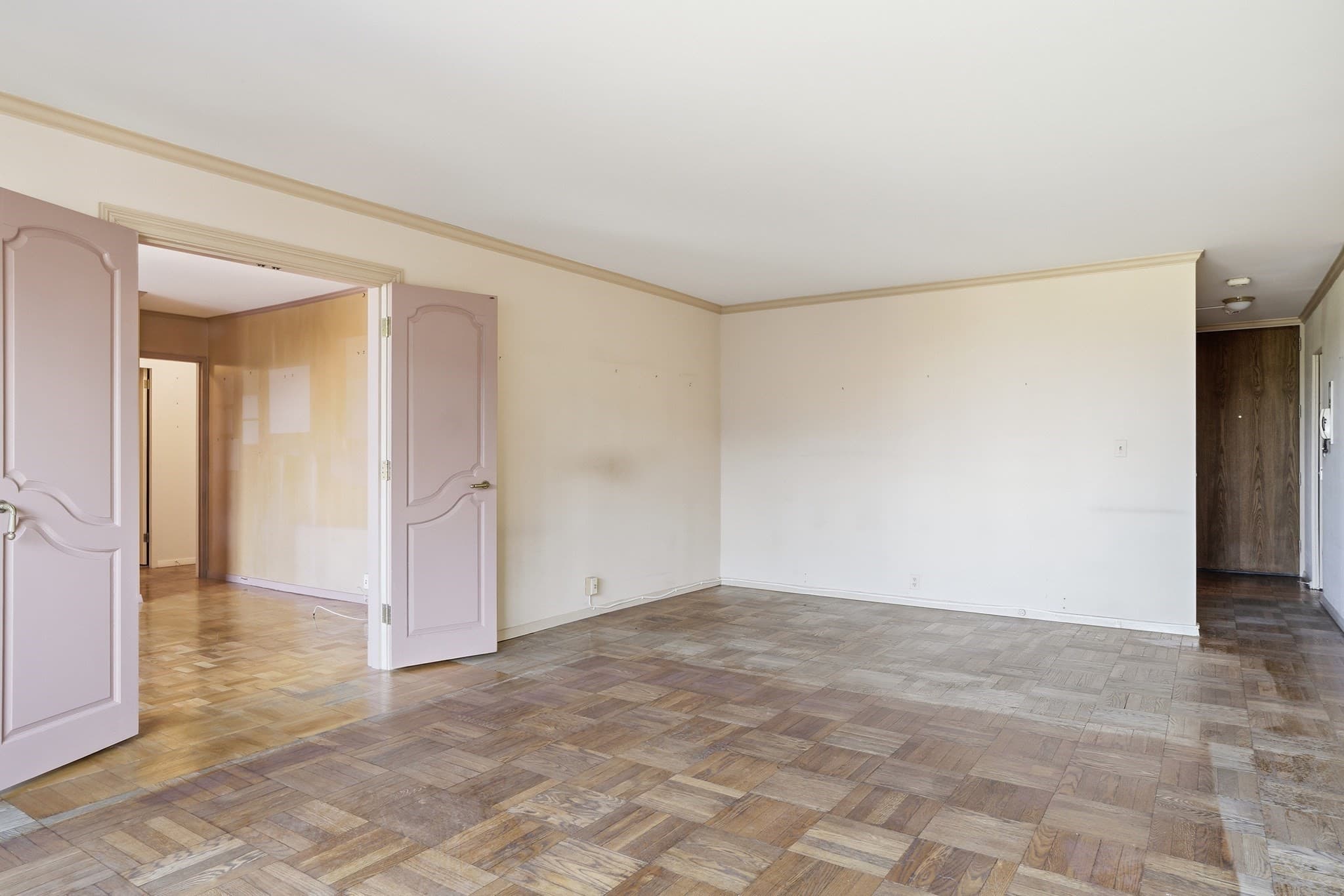 Condominium at 180 Beacon Street, Boston MA 02116, photo 19 of 31