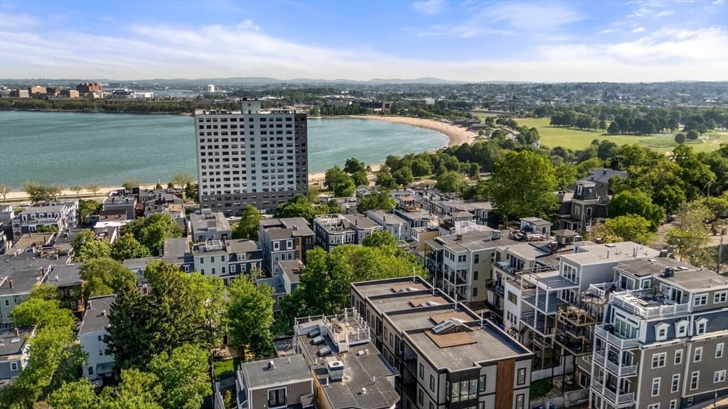 Condominium at 554 E 4th St # 1B, Boston MA 02127, Boston, photo 27 of 28