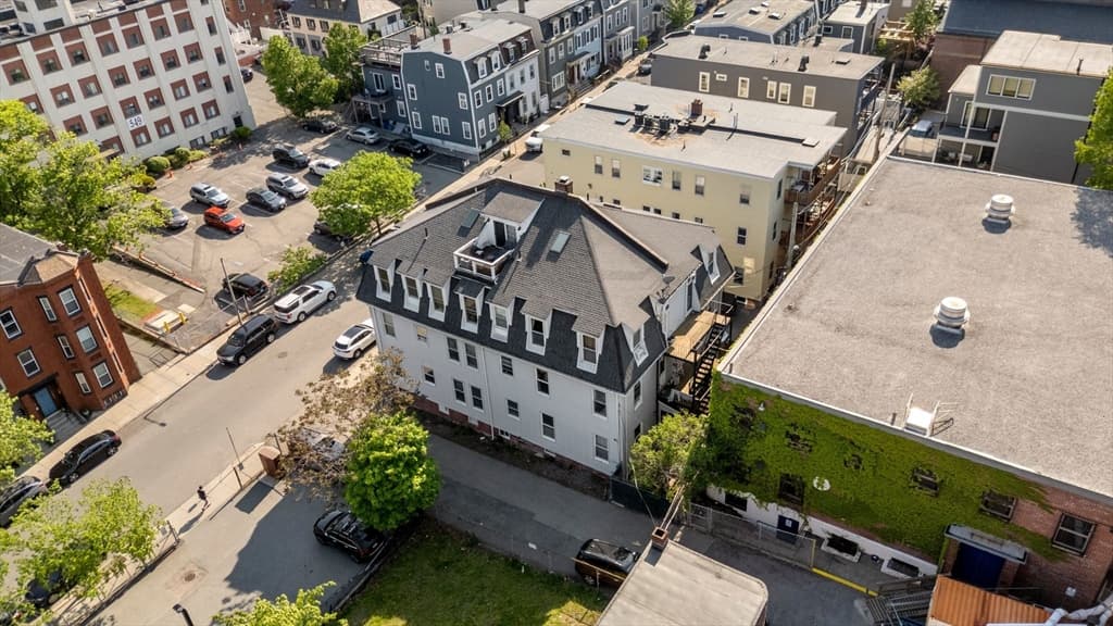 Condominium at 554 E 4th St # 1B, Boston MA 02127, Boston, photo 24 of 28