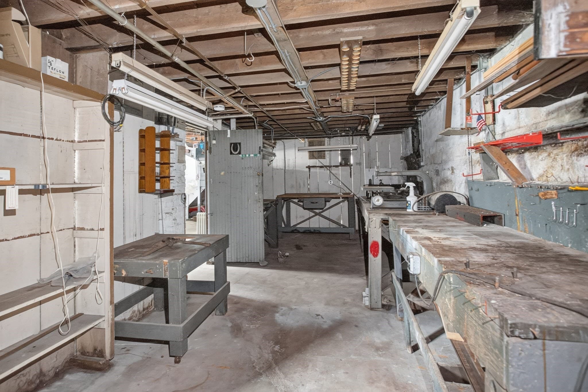 2 Family - 2 Units Up/Down at 26 Ashland Pl, New Bedford MA 02740, New Bedford, photo 33 of 42